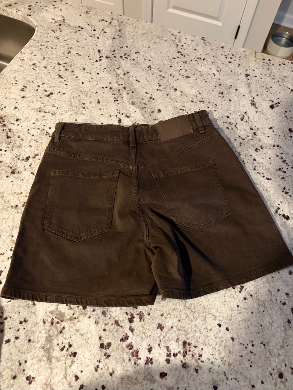Zara Mom Short - Picture 2 of 4